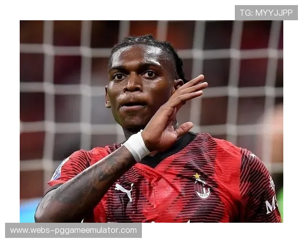 莱奥左路突破造黄牌，都灵后卫伊斯马里早早陷入被动